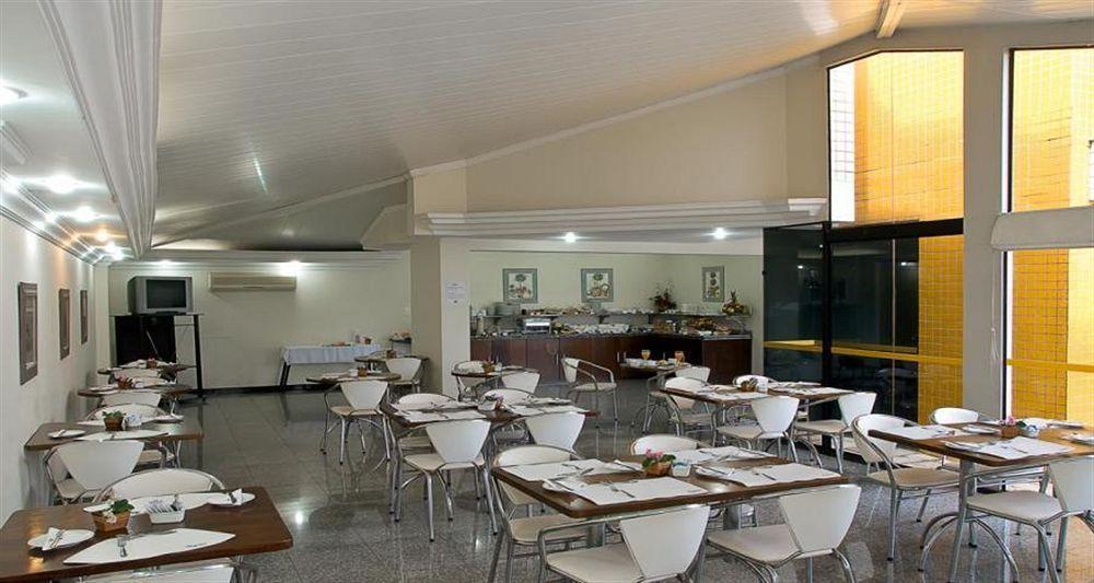 Plaza Flat