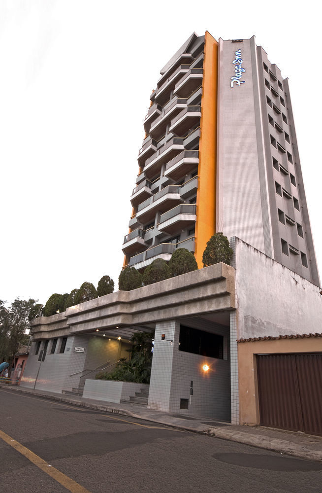 Plaza Flat Hotel 4*