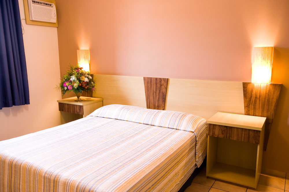 Plaza Flat Hotel