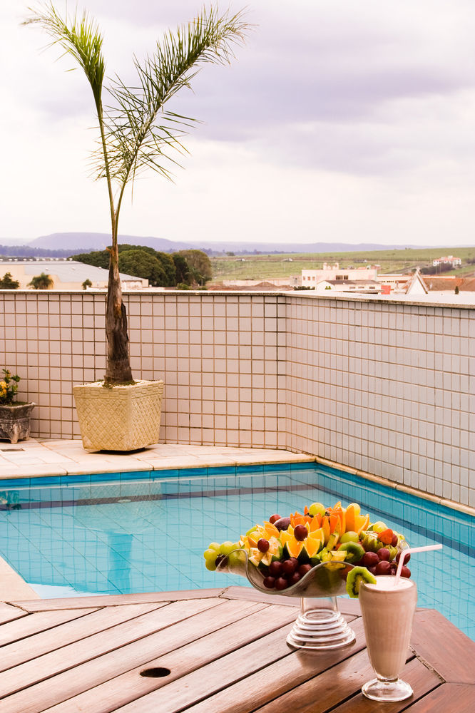 Plaza Flat 4*