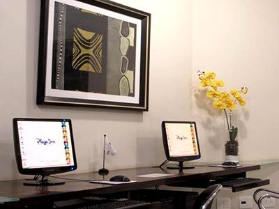 Hotel Plaza Flat 4*